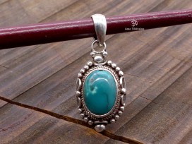 PA333 Pendentif Tibétain Argent Massif Turquoise