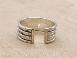 BD117 Bague Tibétaine