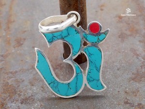 PA351 Pendentif Argent Massif Om