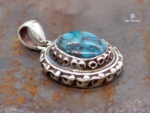 PA366 Pendentif Tibétain Argent Massif Turquoise
