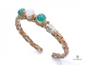 BRD296 Bracelet Tibétain Métal Argenté Cuivre Laiton