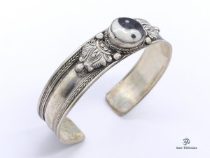 BRD189 Bracelet Tibétain Oeil de Tigre