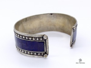 BRD358 Bracelet Tibétain Om