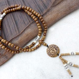 Mala113 Mala de Prières Os de Buffle Tibet Bouddha Om – Image 1