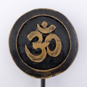 DDD89 Sculpture Om Bois Exotique – Image 1
