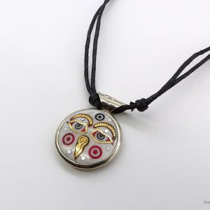 CD126 Collier Tibétain Stupa Yeux de Bouddha – Image 1