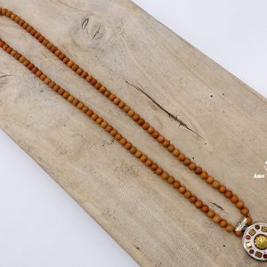 Mala164 Mala de Prières Bois de Santal Yeux de Bouddha Mantra – Image 3