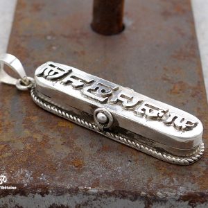 PA261 Pendentif Argent Massif Mantra Tibétain – Image 1