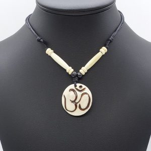 CD32 Collier Tibétain Om – Image 4